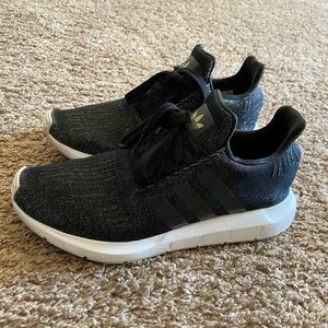 Adidas Swift Run Sneaker 7.5